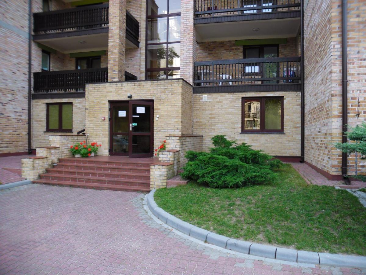 Lesny Dwor Aparthotel Mielno  Ngoại thất bức ảnh